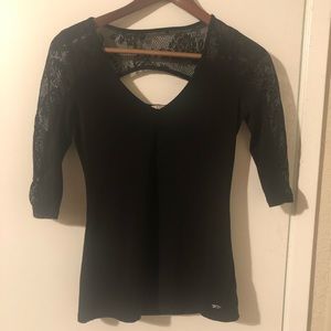 Guess 3/4 sleeve top